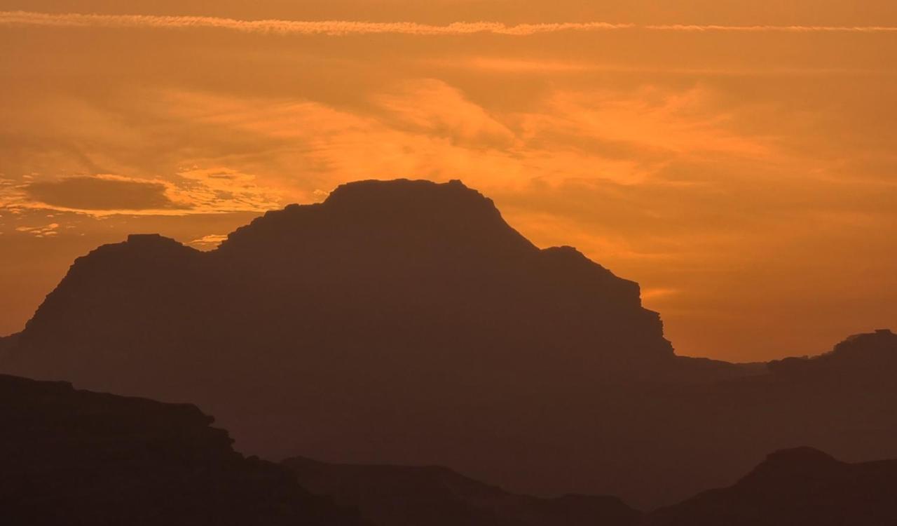 Wadi Rum Hugo Camp Extérieur photo