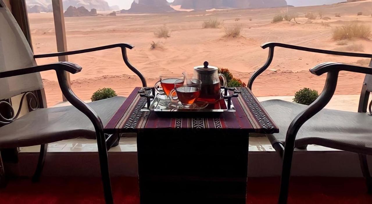 Wadi Rum Hugo Camp Extérieur photo