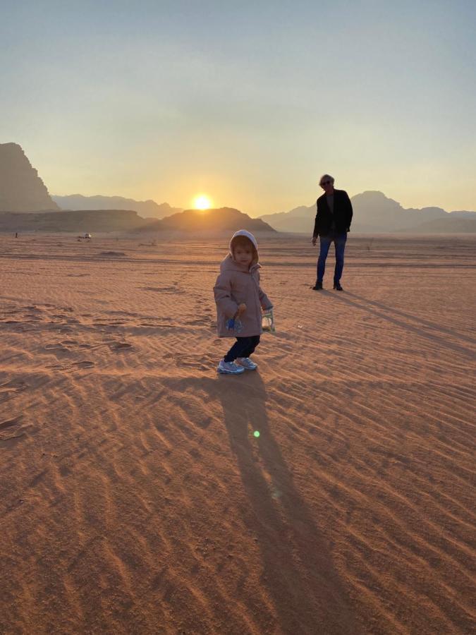 Wadi Rum Hugo Camp Extérieur photo
