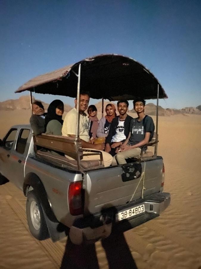 Wadi Rum Hugo Camp Extérieur photo