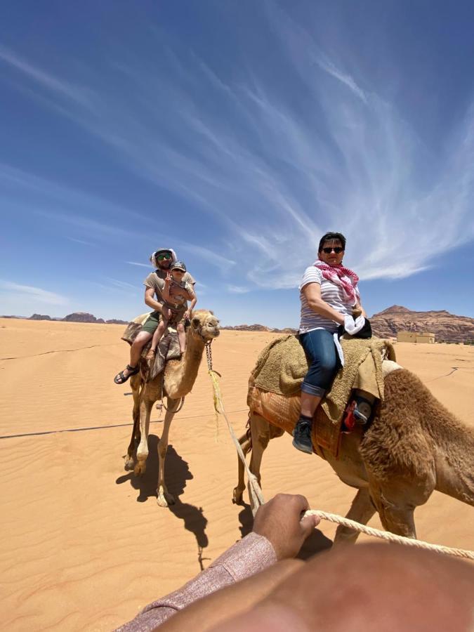 Wadi Rum Hugo Camp Extérieur photo